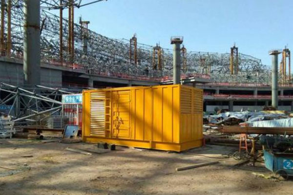 肥城发电机出租如何判断空气滤清器是否需要更换？