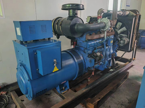 肥城100kW柴油发电机组使用多级机油有哪些优缺点？